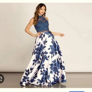 Windsor, size 3, Two piece floral Prom dress